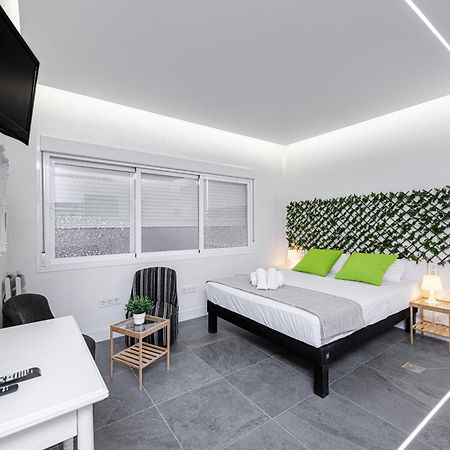 Fabuloso Apartamento Málaga Centro Histórico Calle Álamos Exterior foto